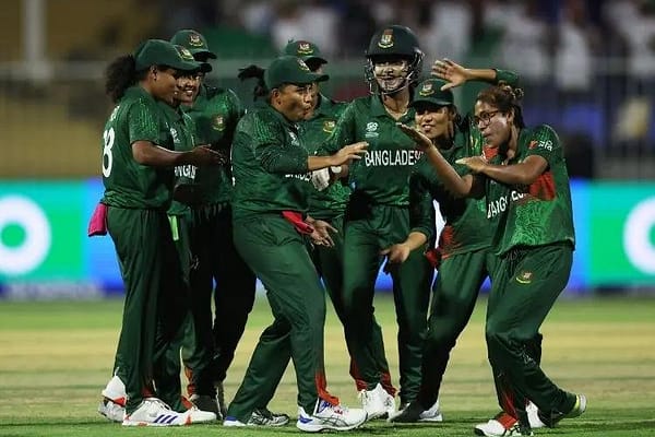 Bangladesh vs UAE, UAE-কে হারিয়ে সেমিফাইনালে শক্তিশালী ভারতীয় মহিলা ক্রিকেট